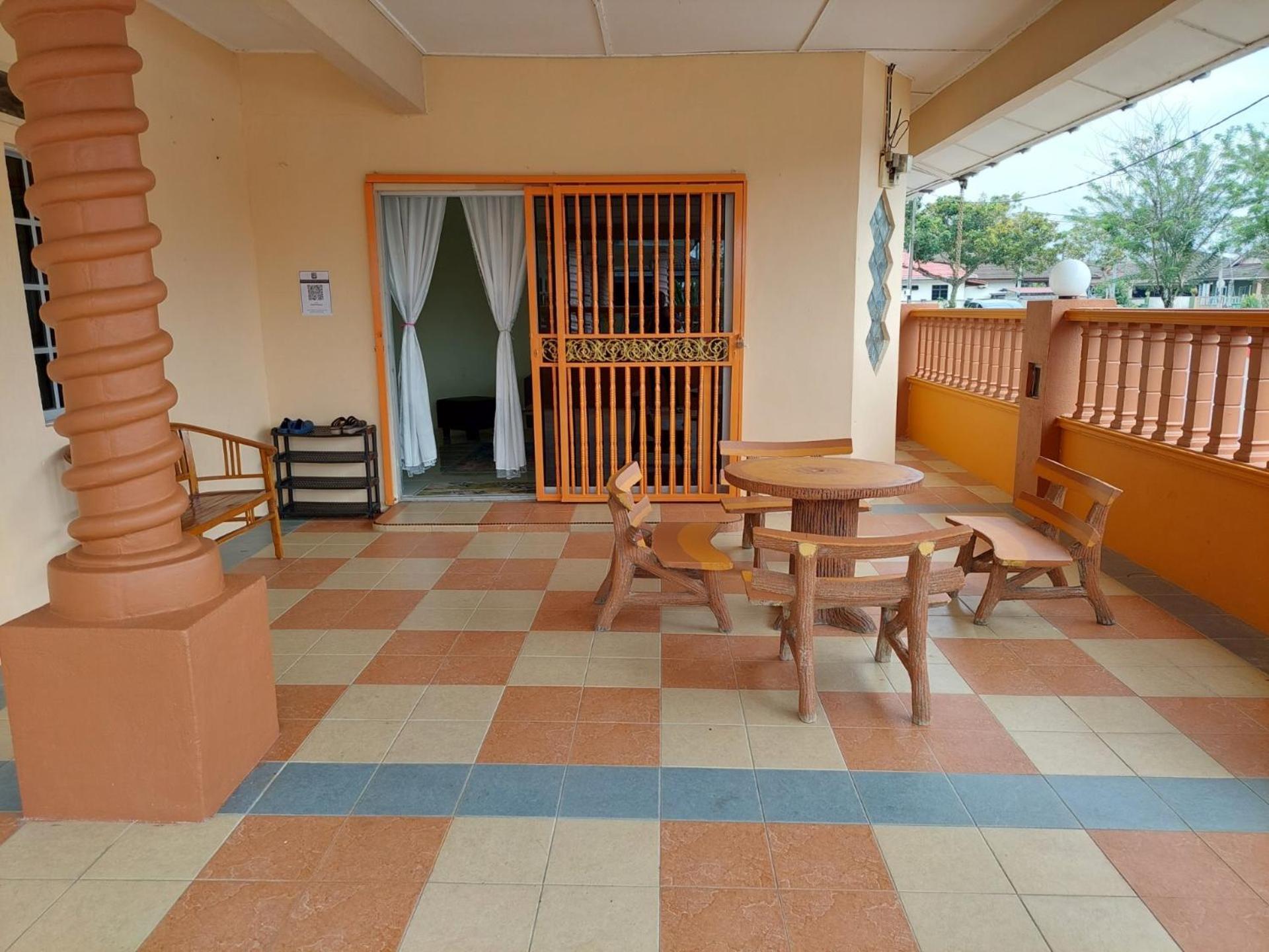 Adeeba Homestay Kuantan Exterior photo